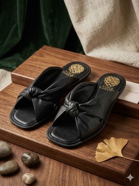 Vince Camuto Women's Black Knotted Leather Slide Sandals Size 6